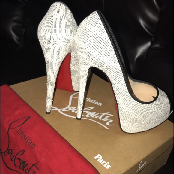 Christian Louboutin Lady Peep❤️ - Picture 3 of 6